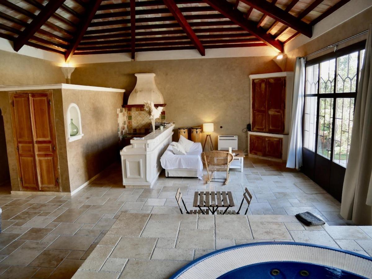Hotel Le Pool House - Private Jacuzzi - Mas Des Sous Bois Ventabren Zewnętrze zdjęcie