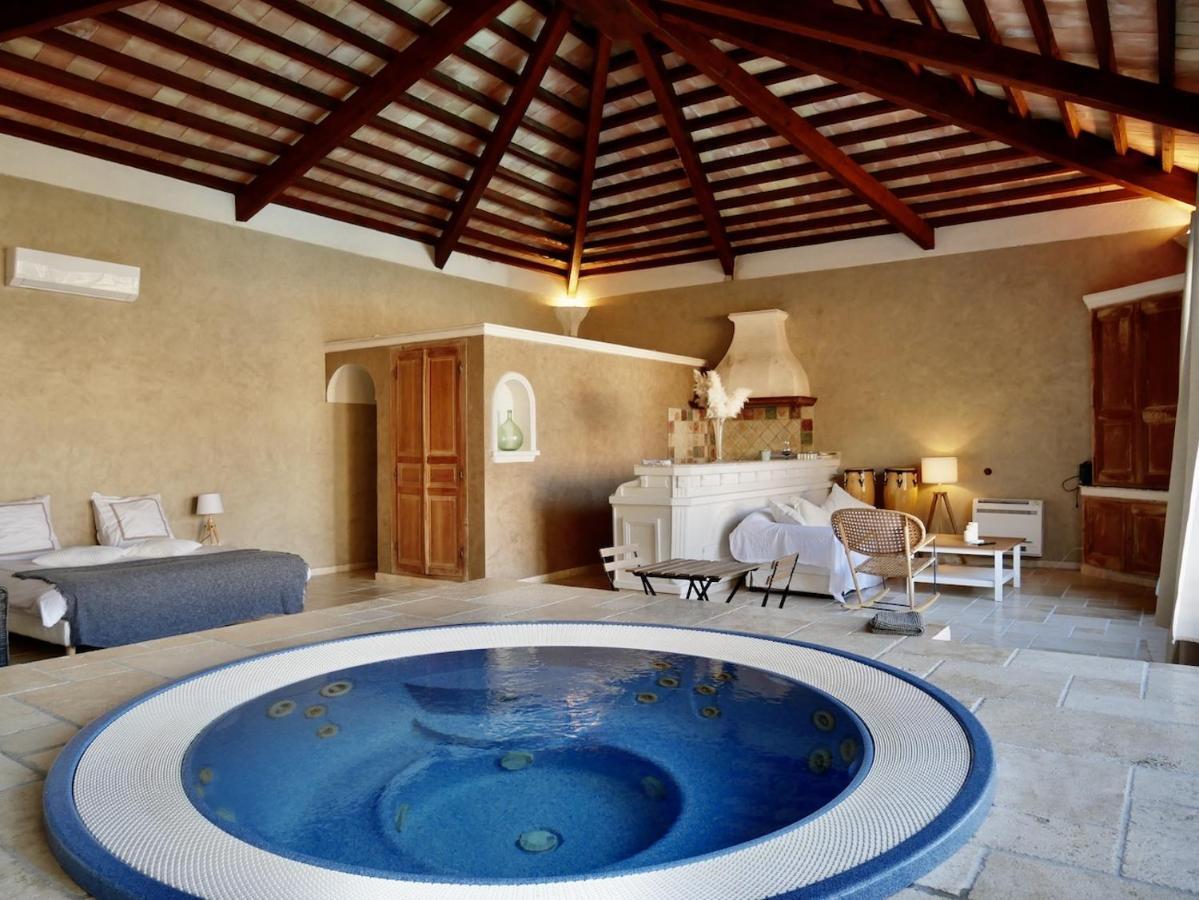 Hotel Le Pool House - Private Jacuzzi - Mas Des Sous Bois Ventabren Zewnętrze zdjęcie